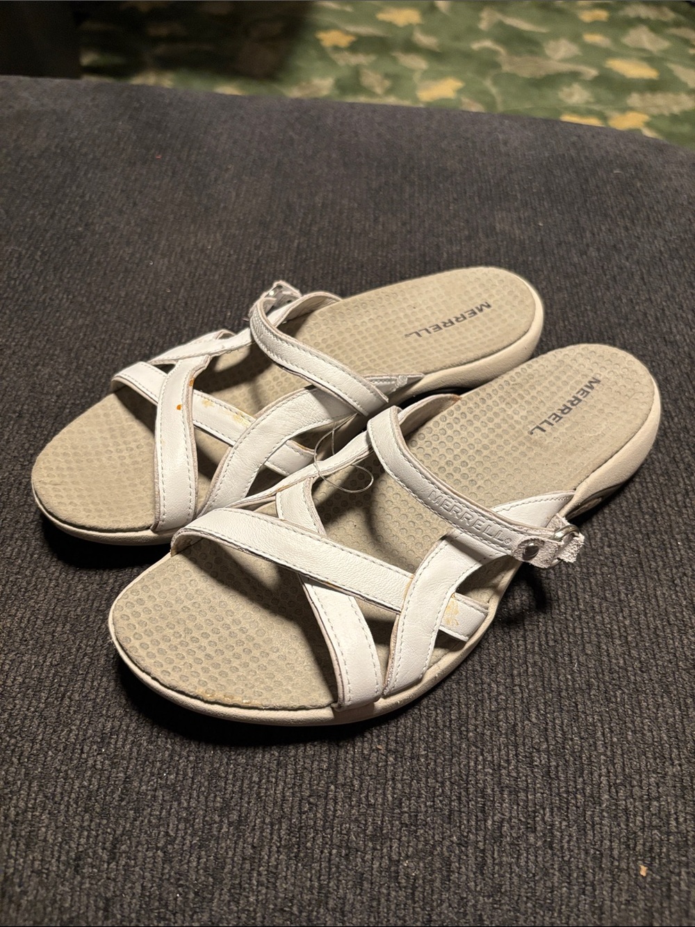 Merrell Women's Light Gray Strappy Slide Sandals